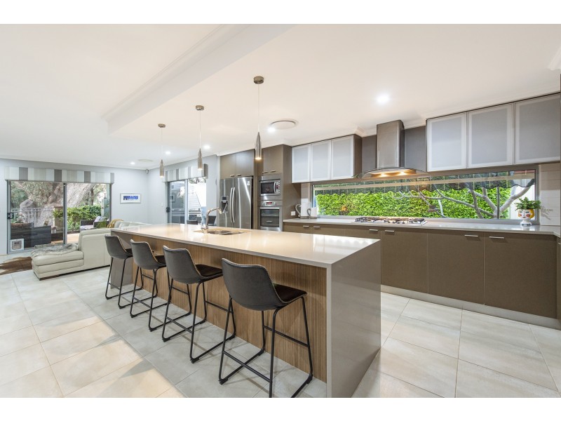 7 Glendale Street, Meadow Springs WA 6210