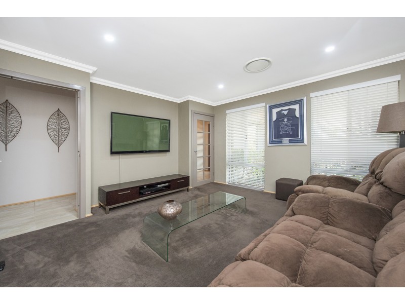 7 Glendale Street, Meadow Springs WA 6210