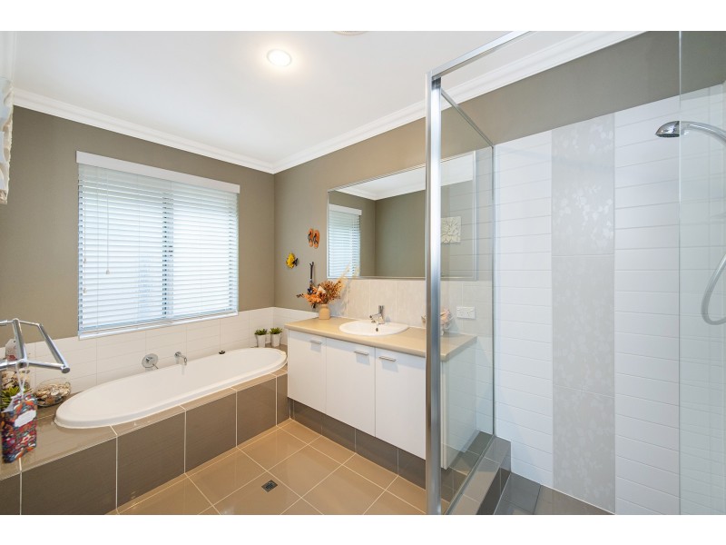 7 Glendale Street, Meadow Springs WA 6210