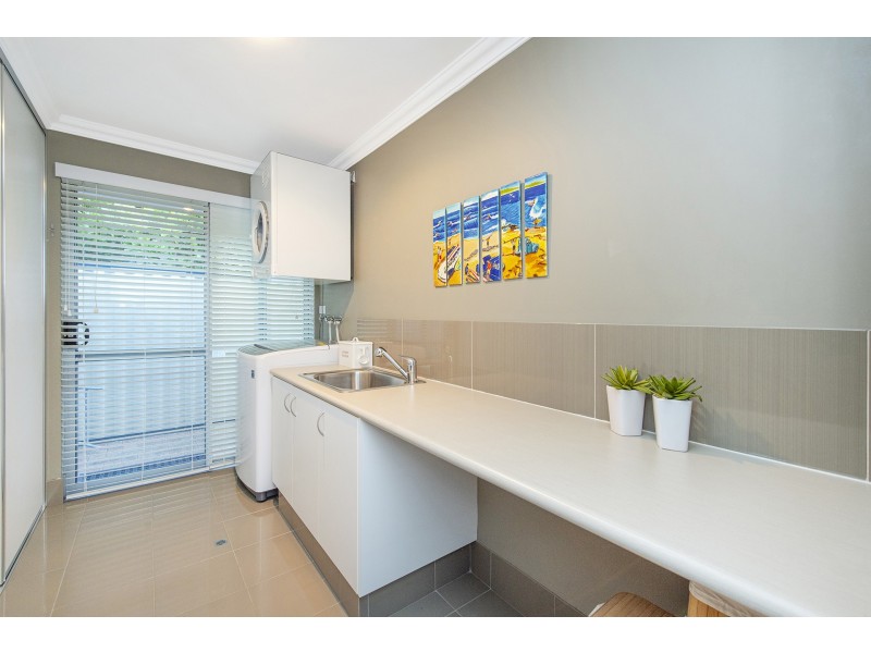 7 Glendale Street, Meadow Springs WA 6210