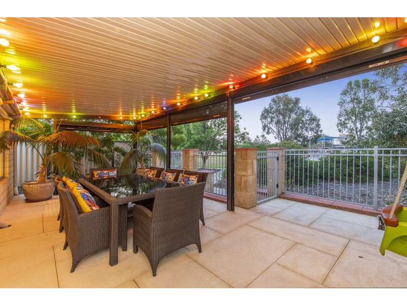 7 Glendale Street, Meadow Springs WA 6210