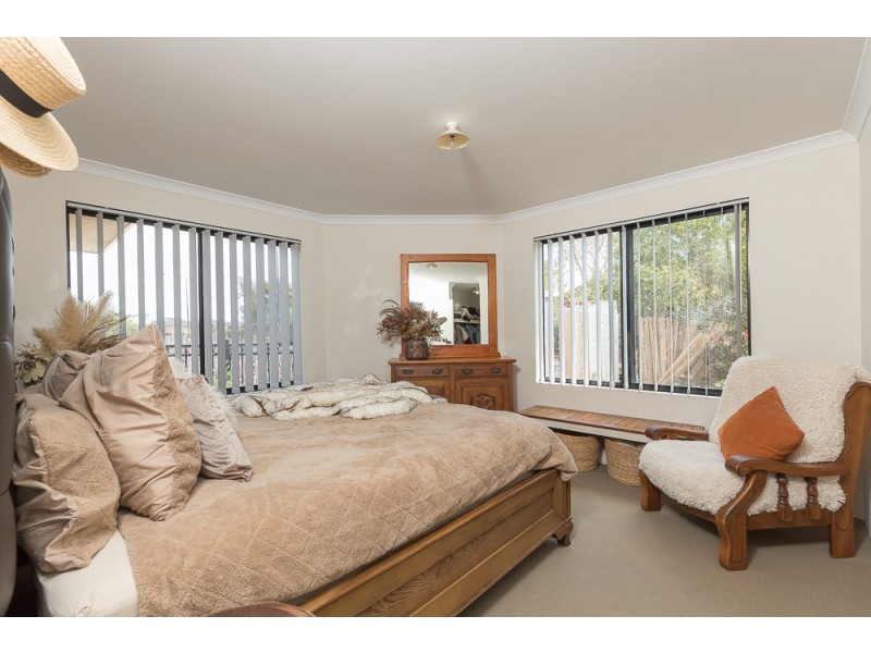 1 Ludlow Way, Bertram WA 6167