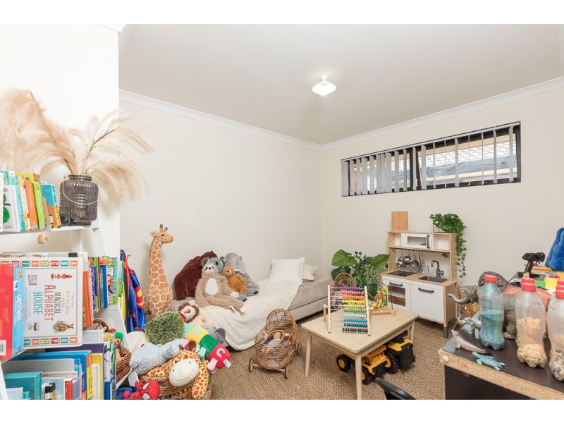 1 Ludlow Way, Bertram WA 6167