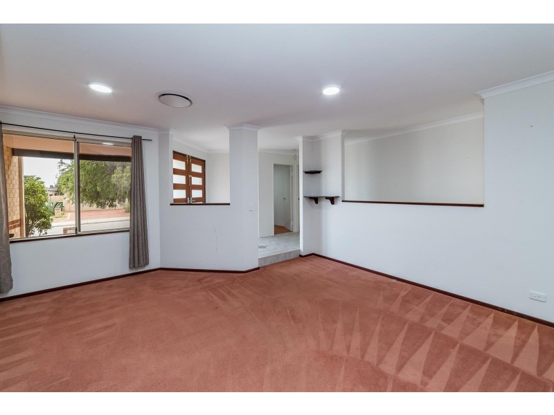 7 Caroline Crescent, Bertram WA 6167