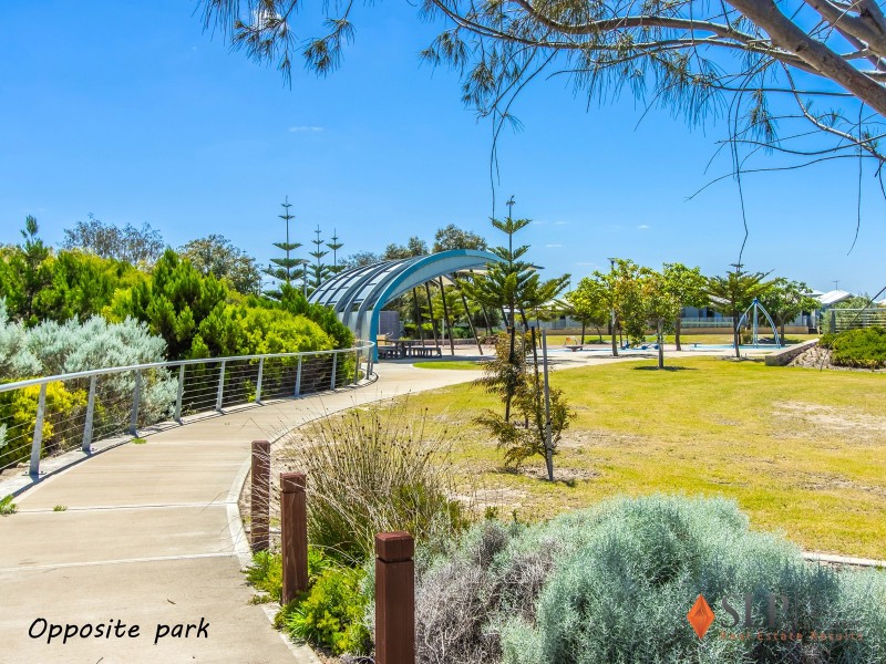 43 Tallering Way, Golden Bay WA 6174