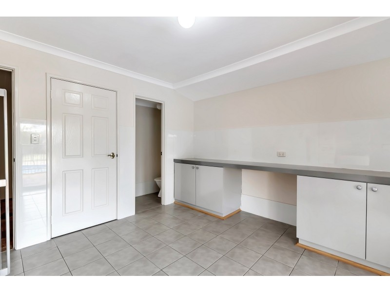 9 Pepperwood Rise, Halls Head WA 6210