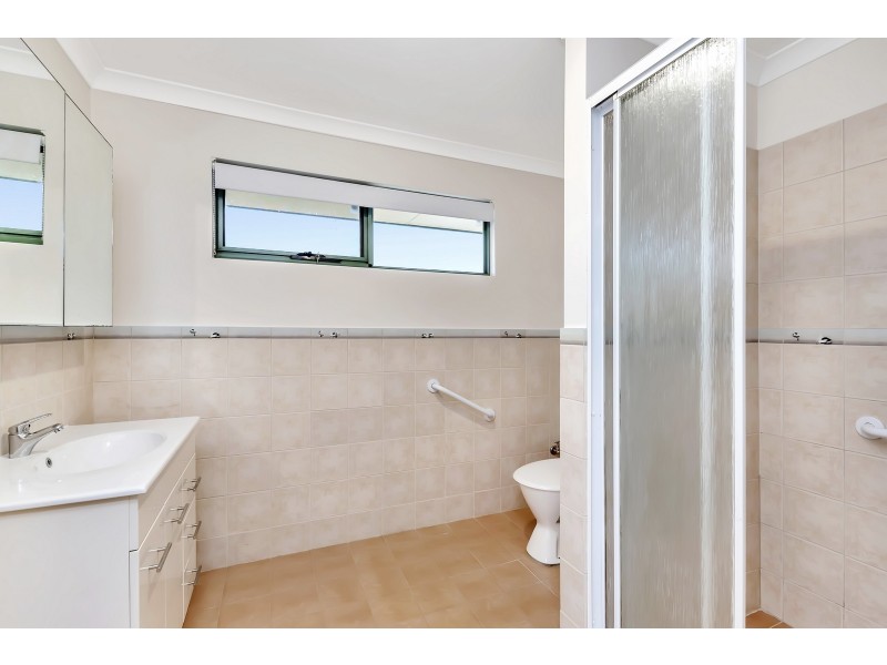 9 Pepperwood Rise, Halls Head WA 6210