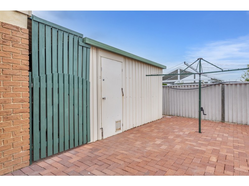 9 Pepperwood Rise, Halls Head WA 6210