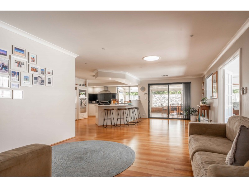 15 Felton Parkway, Baldivis WA 6171