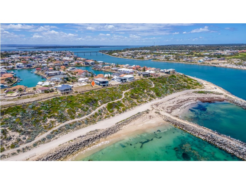 50 Abrolhos Quays, Wannanup WA 6210