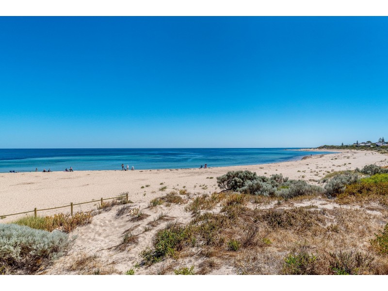 50 Abrolhos Quays, Wannanup WA 6210