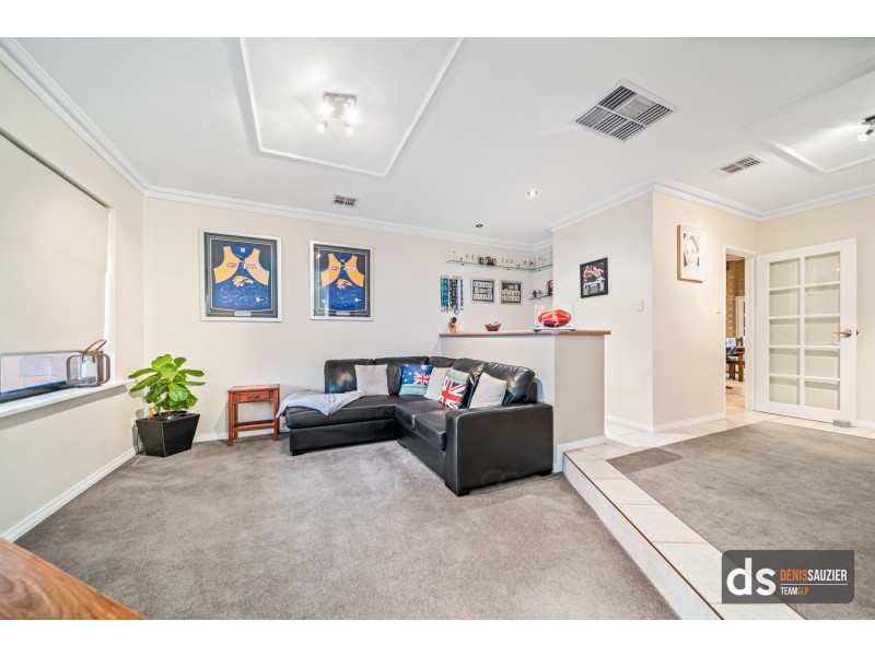 16 Eradu Ramble, Hocking WA 6065