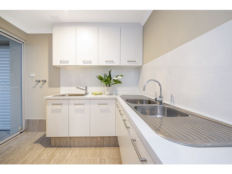 9 Carmen Circuit, The Vines WA 6069
