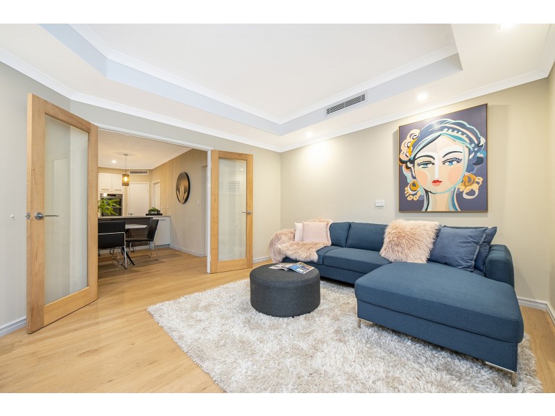 9 Carmen Circuit, The Vines WA 6069