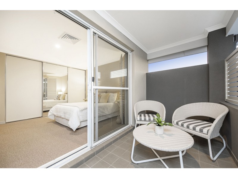 9 Carmen Circuit, The Vines WA 6069