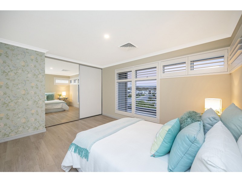 9 Carmen Circuit, The Vines WA 6069