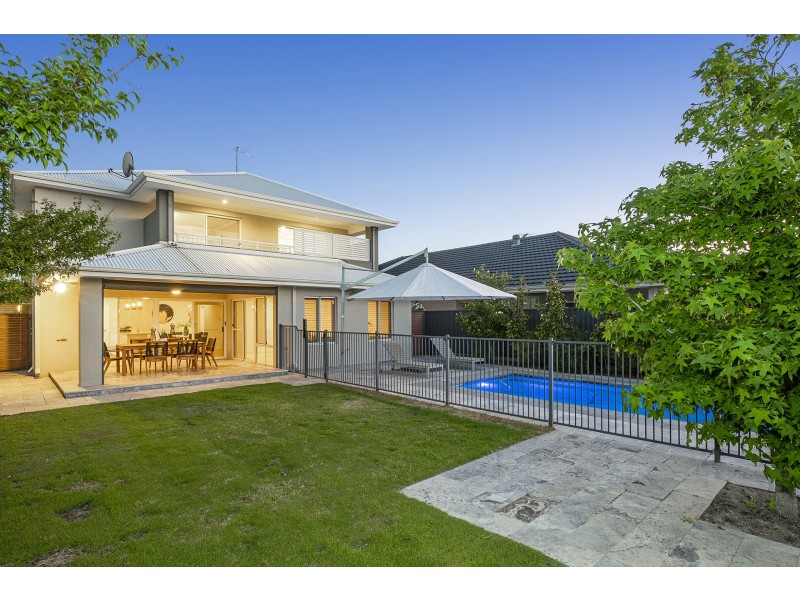 9 Carmen Circuit, The Vines WA 6069