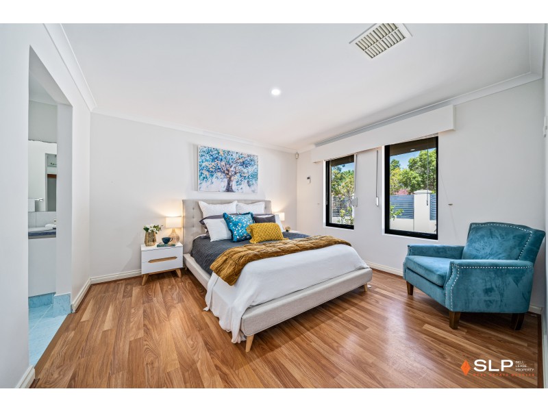 15 Harrington Avenue, Tapping WA 6065