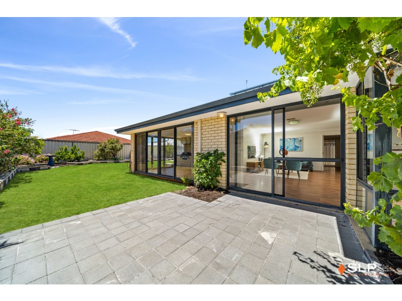 15 Harrington Avenue, Tapping WA 6065