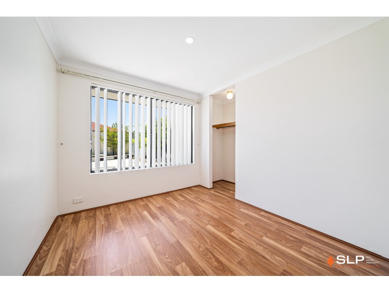 15 Harrington Avenue, Tapping WA 6065