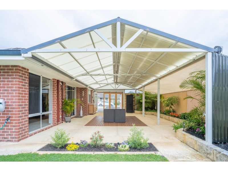 14 Dorrigo Way, South Lake WA 6164
