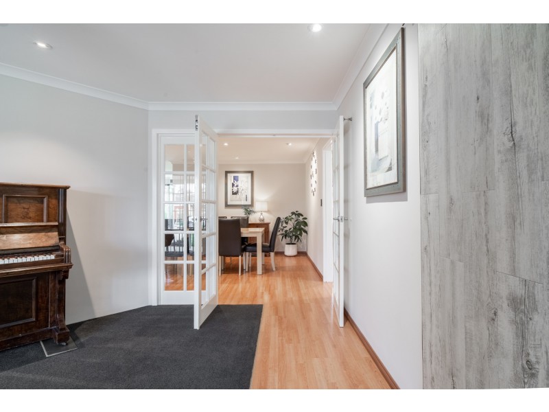 14 Dorrigo Way, South Lake WA 6164