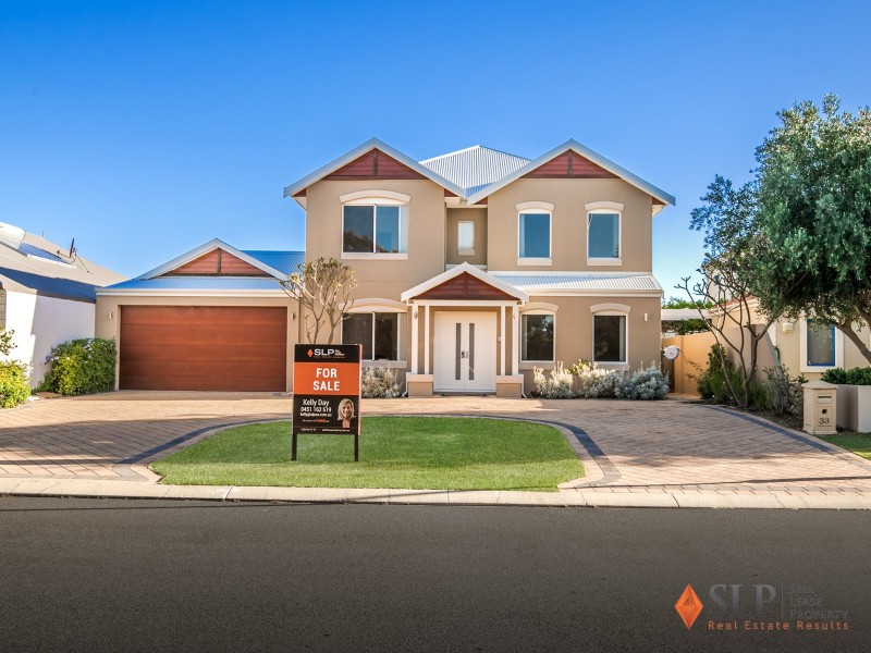 33 Waterlily Drive, Dudley Park WA 6210