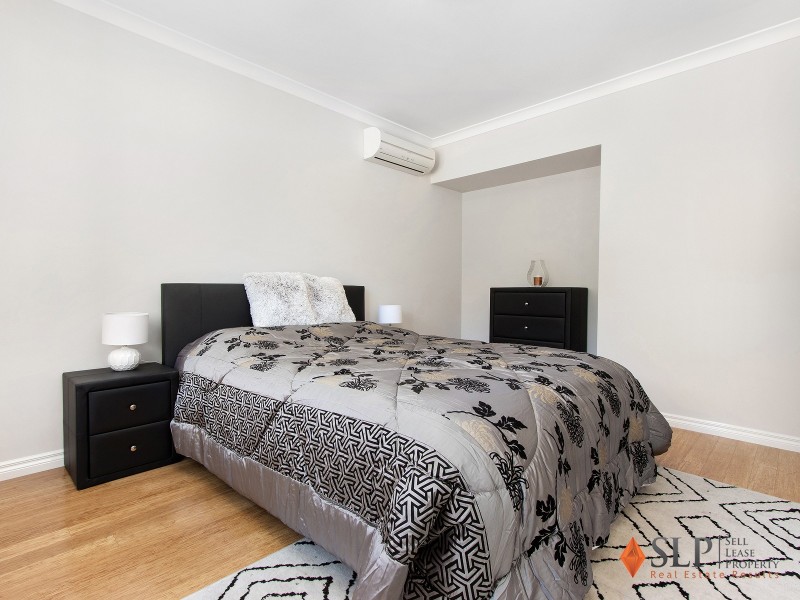 33 Waterlily Drive, Dudley Park WA 6210