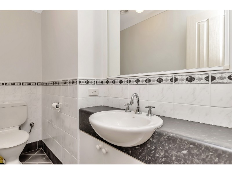 34 Shayne Street, Halls Head WA 6210