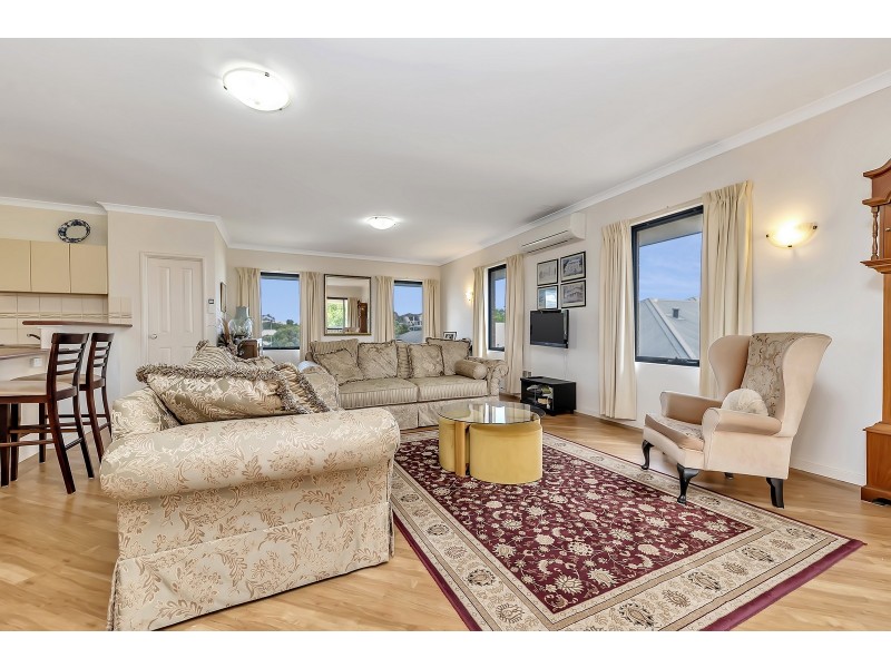 34 Shayne Street, Halls Head WA 6210