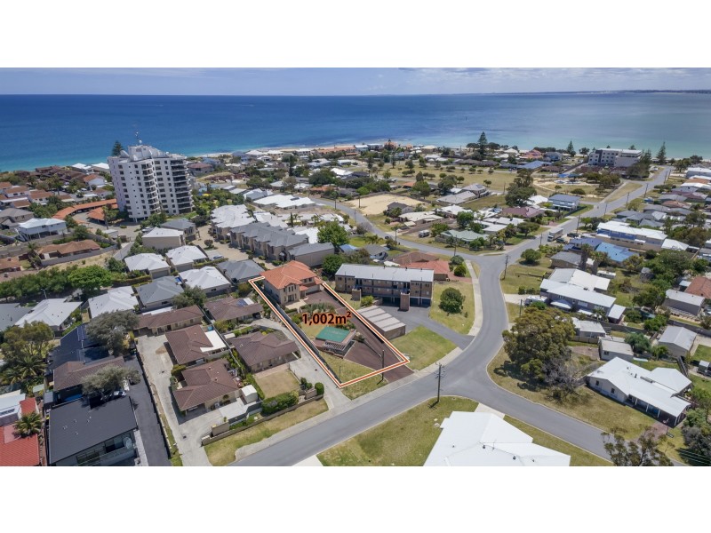 34 Shayne Street, Halls Head WA 6210