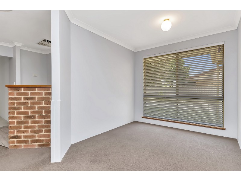 1/4 Owen Street, Mandurah WA 6210