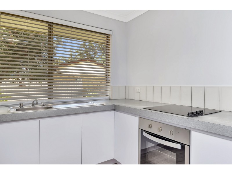 1/4 Owen Street, Mandurah WA 6210