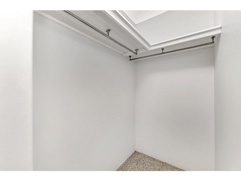 1/4 Owen Street, Mandurah WA 6210