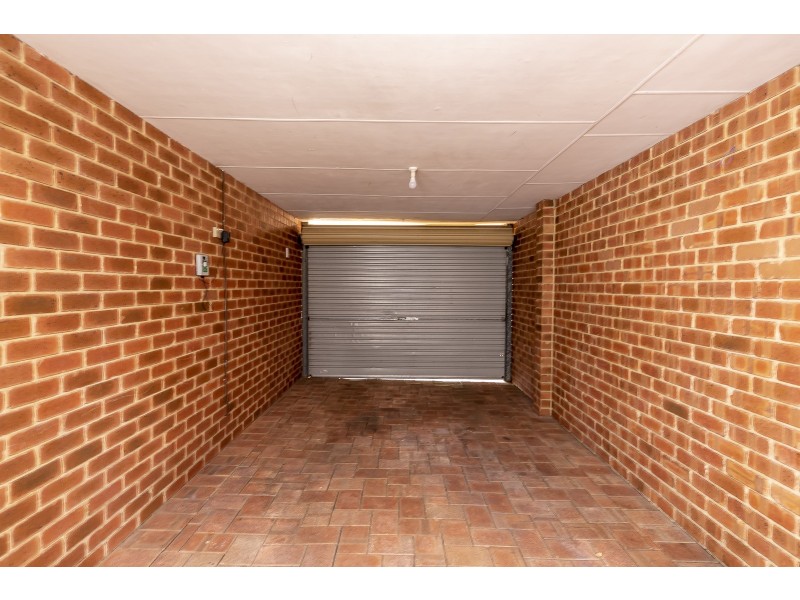 1/4 Owen Street, Mandurah WA 6210