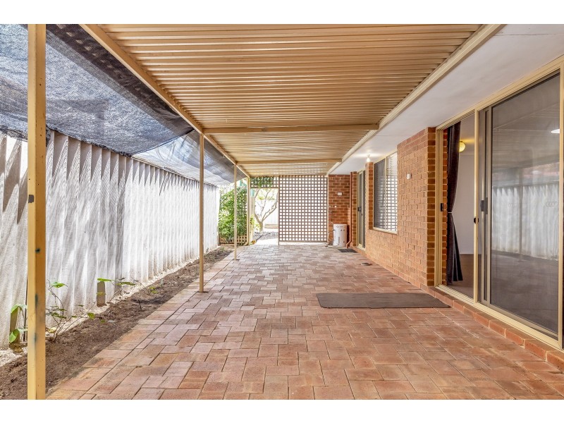 1/4 Owen Street, Mandurah WA 6210