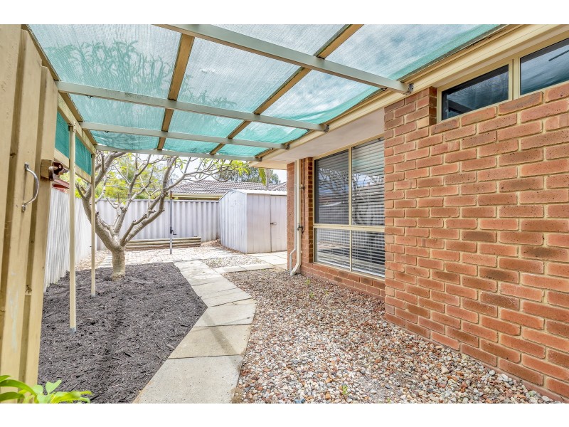 1/4 Owen Street, Mandurah WA 6210