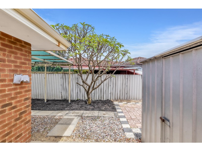 1/4 Owen Street, Mandurah WA 6210