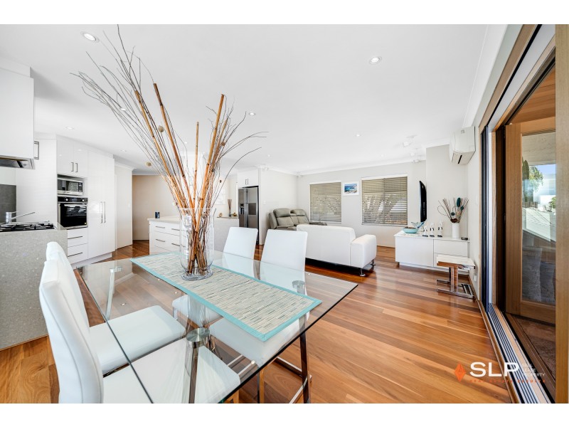 12/19 Flora Terrace, Watermans Bay WA 6020