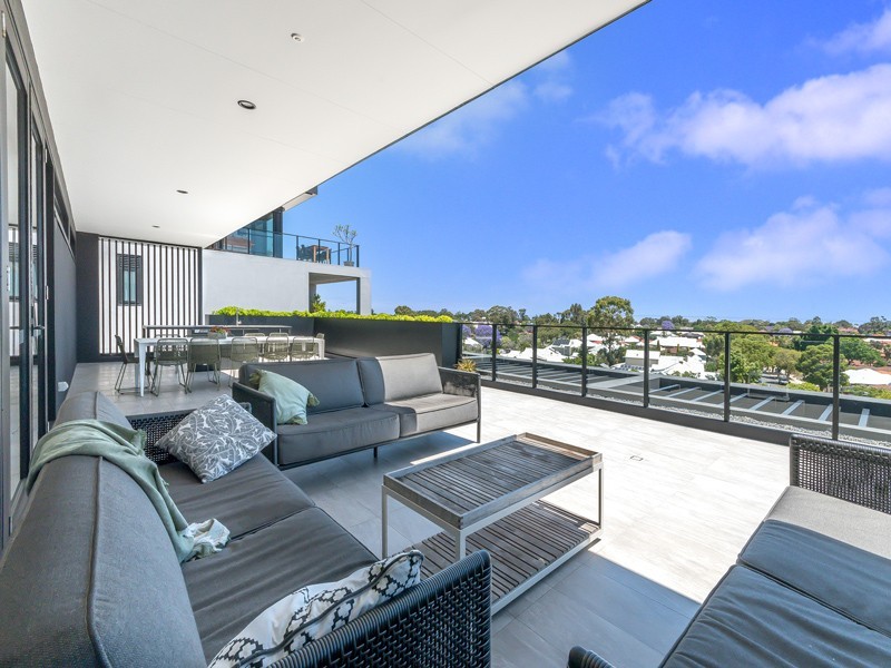 120/660 Albany Highway, Victoria Park WA 6100