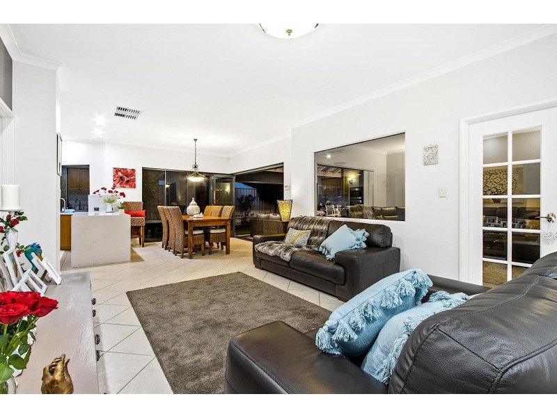 34 Constellation Drive, Ocean Reef WA 6027