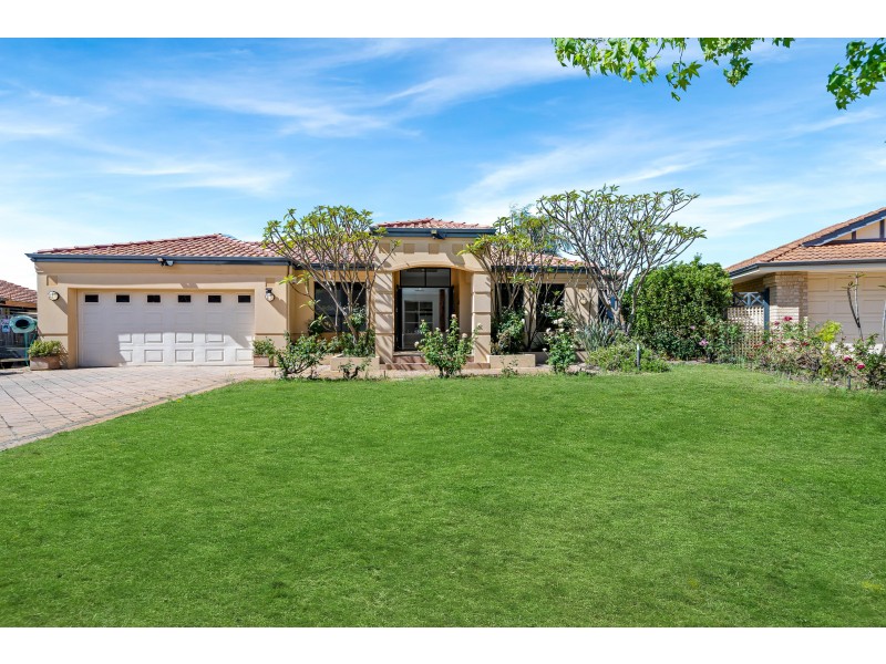 15 Fantail Crescent, Ellenbrook WA 6069