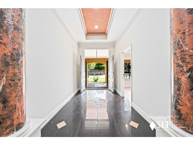 15 Fantail Crescent, Ellenbrook WA 6069