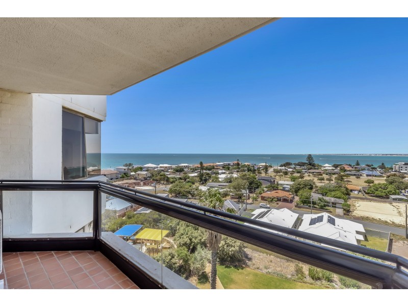 22/6A Valley Road, Halls Head WA 6210