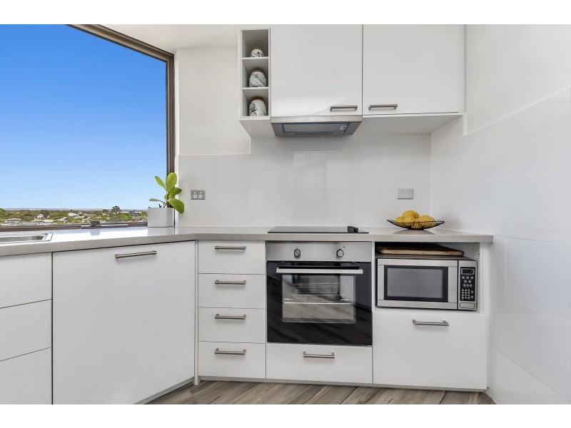 22/6A Valley Road, Halls Head WA 6210