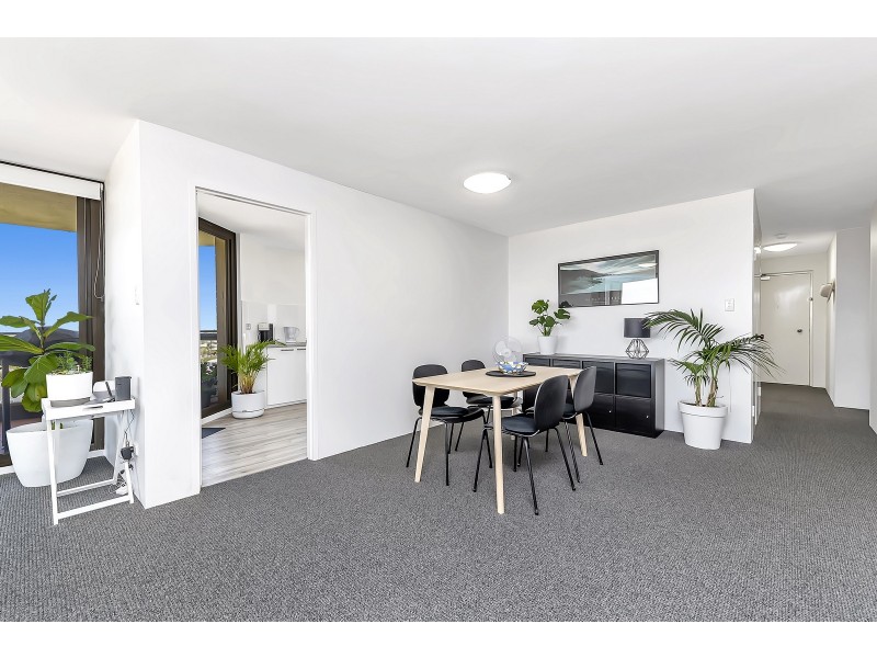 22/6A Valley Road, Halls Head WA 6210