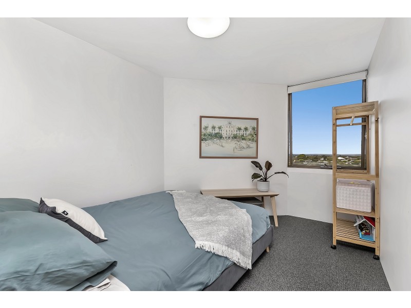 22/6A Valley Road, Halls Head WA 6210