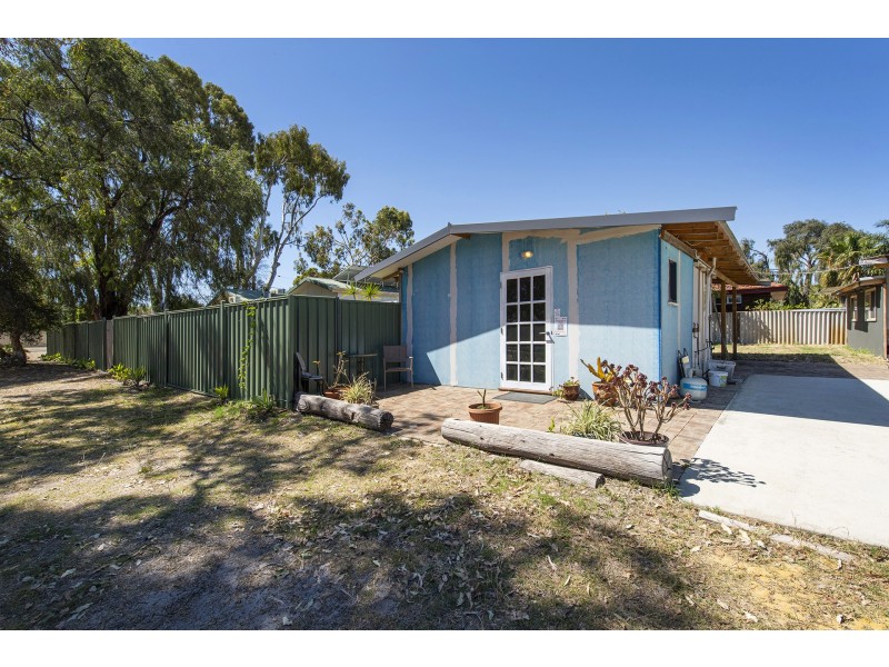 32 Ronlyn Road, Furnissdale WA 6209