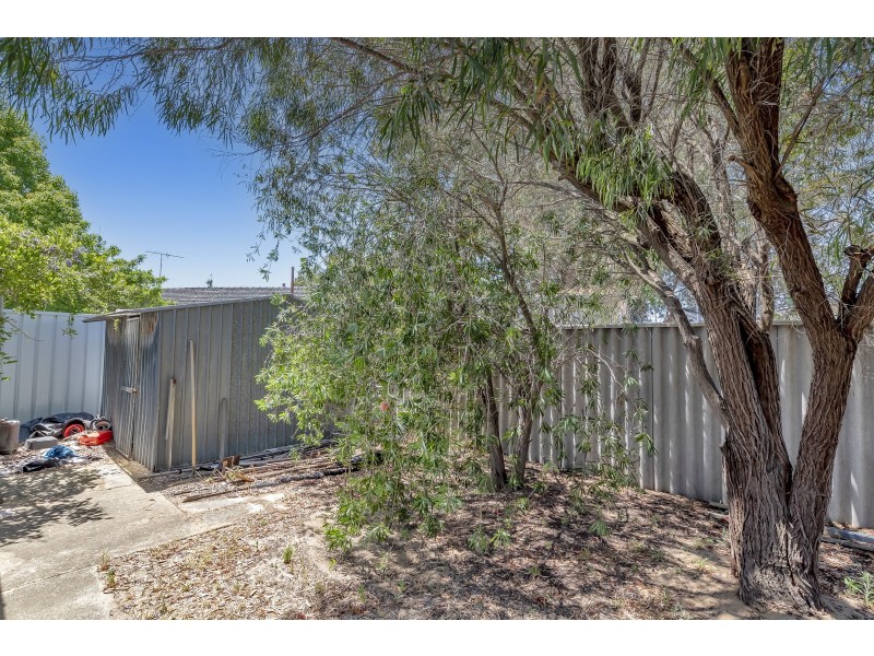 6 Goomarl Street, Dudley Park WA 6210