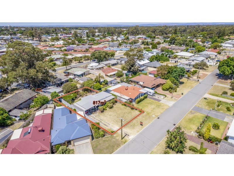 6 Goomarl Street, Dudley Park WA 6210